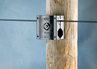 FIBERLIGN® Lite Support for ADSS Drop Cables